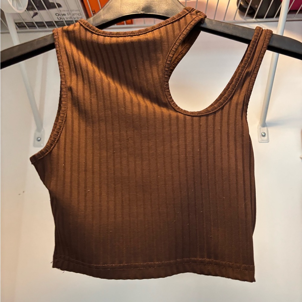 SHEIN Chocolate Ribbed Crop Top